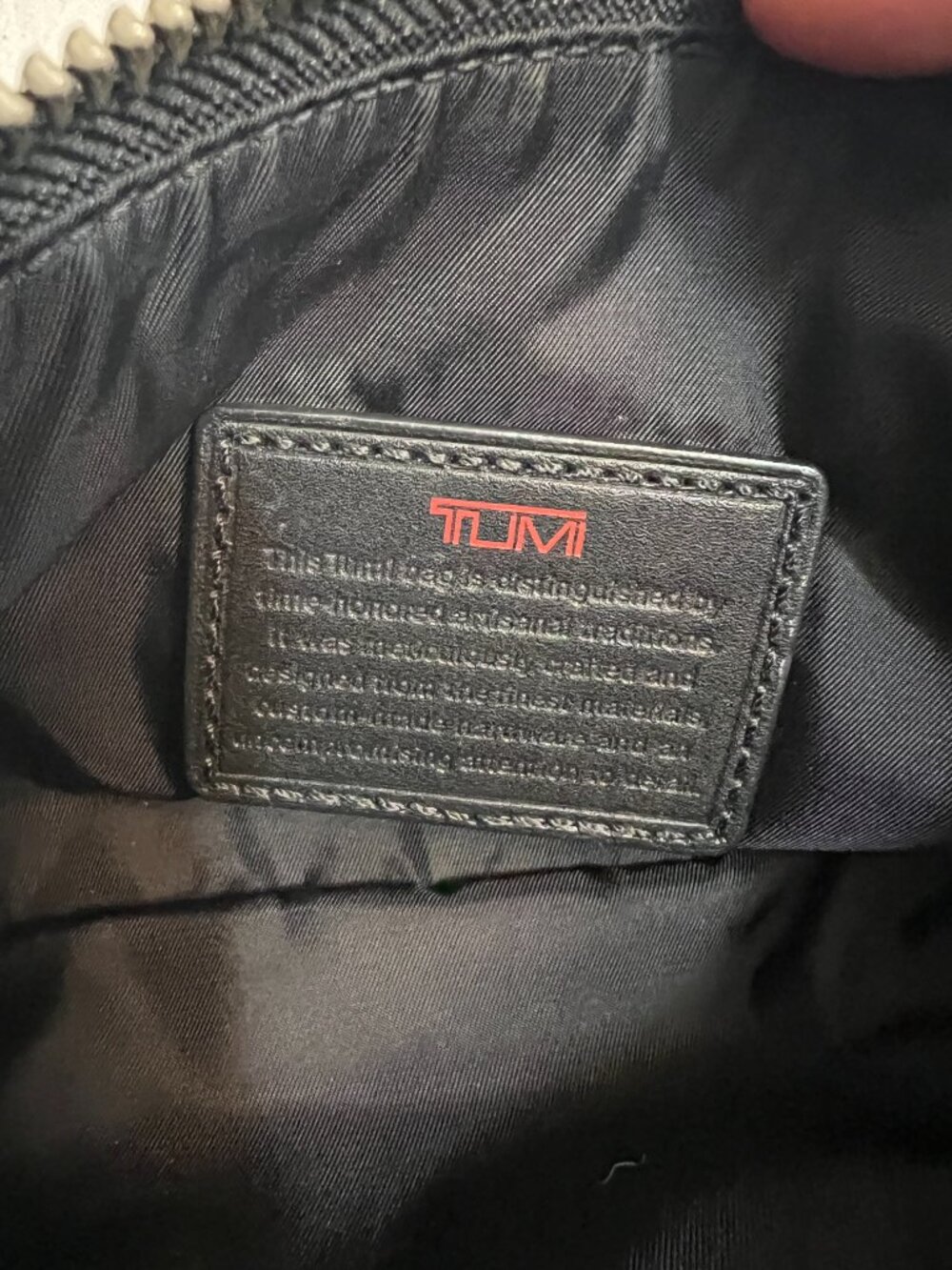 TUMI Black Nylon Wristlet Travel Pouch Cosmetic Bag Organizer Zip Clutch Small - Picture 5 of 8